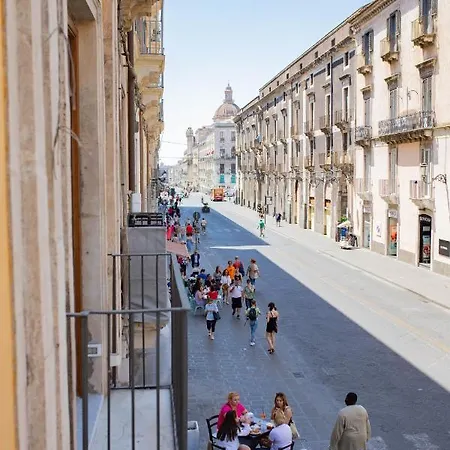 Anais Luxury - Centro * 卡塔尼亚